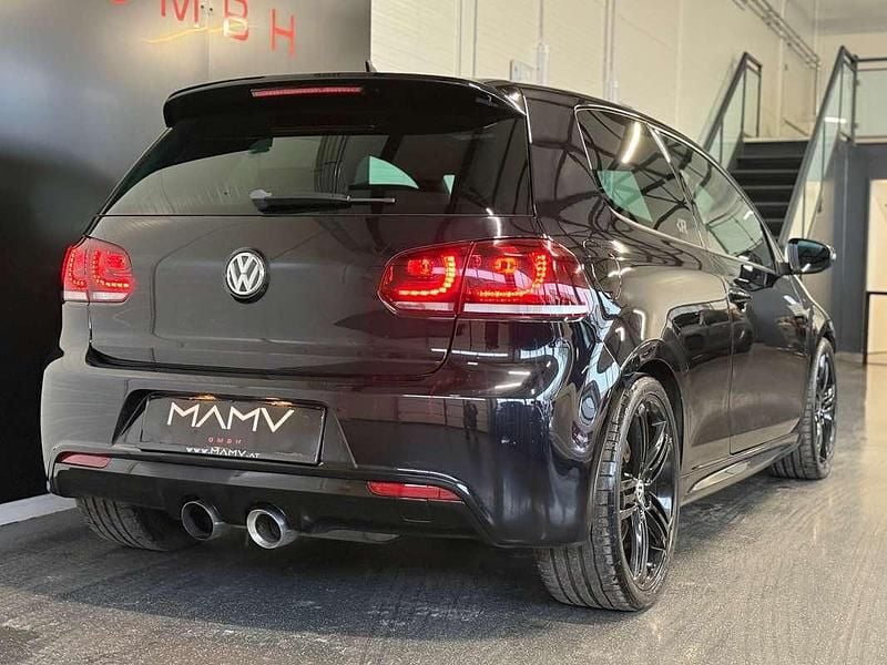 Gebraucht VW Golf VI R 271 PS (199 kW) 2010 Schwarz Kleinwagen