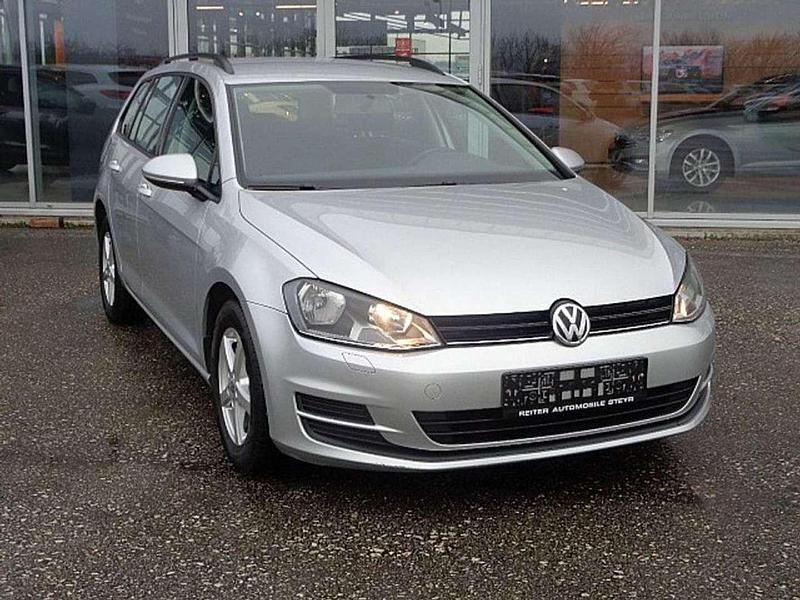 Gebraucht VW Golf VII Trendline 105 PS (77 kW) 2014 Silber Kombi