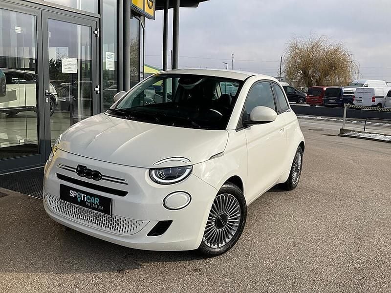 Neu Fiat 500 65 PS (47 kW) 2025 Weiß Kleinwagen