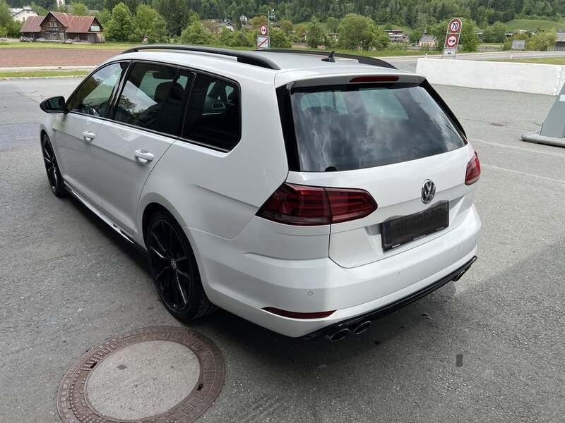 Gebraucht VW Golf VII R 310 PS (228 kW) 2017 Weiss  metallicperleffekt Kombi