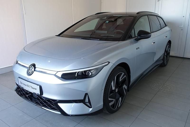Silber normal Neu 2025 VW ID.7 GTX Kombi | € 56.990 (Guter Preis) - Bild 1/4