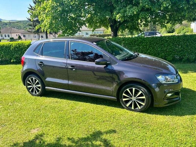Grau Gebraucht 2017 VW Polo Limousine | € 7.200 (Superpreis) - Bild 1/4