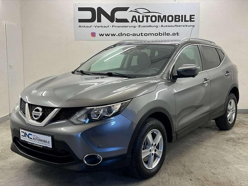 Grau Gebraucht 2015 Nissan Qashqai 360º SUV | € 12.950 (Etwas zu teuer) - Bild 1/4