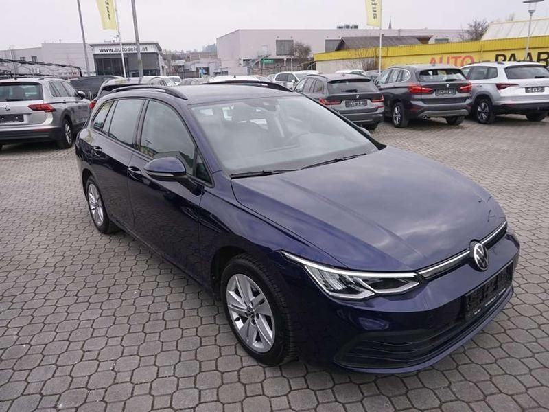Gebraucht VW Golf VIII Life 116 PS (85 kW) 2021 Blau Kombi