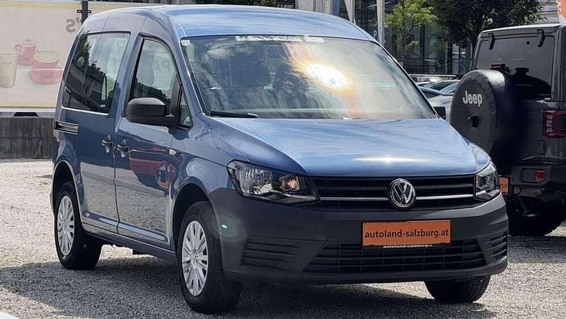 Gebraucht VW Caddy Conceptline 84 PS (61 kW) 2016 Blau Van / Kleinbus