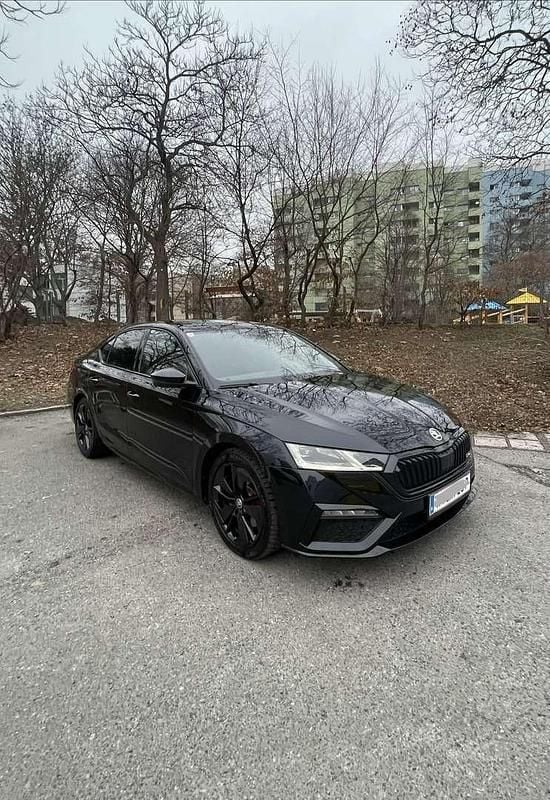 Schwarz Gebraucht 2021 Skoda Octavia RS Limousine | € 25.990 (Superpreis) - Bild 1/4