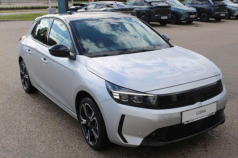 Silber Neu 2025 Opel Corsa Limousine | € 21.990 (Etwas zu teuer) - Bild 1/4