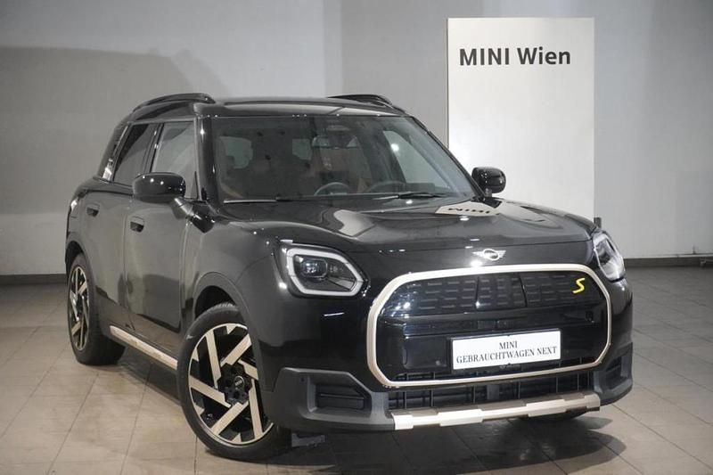 Midnight black ii Gebraucht 2024 Mini Countryman SUV | € 42.995 (Fairer Preis) - Bild 1/4