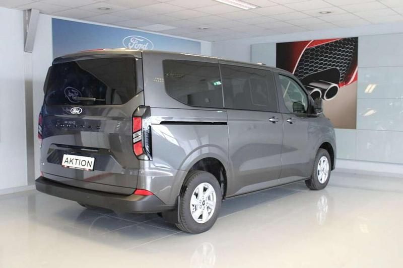 Neu Ford Tourneo Trend 117 PS (86 kW) 2026 Van / Kleinbus