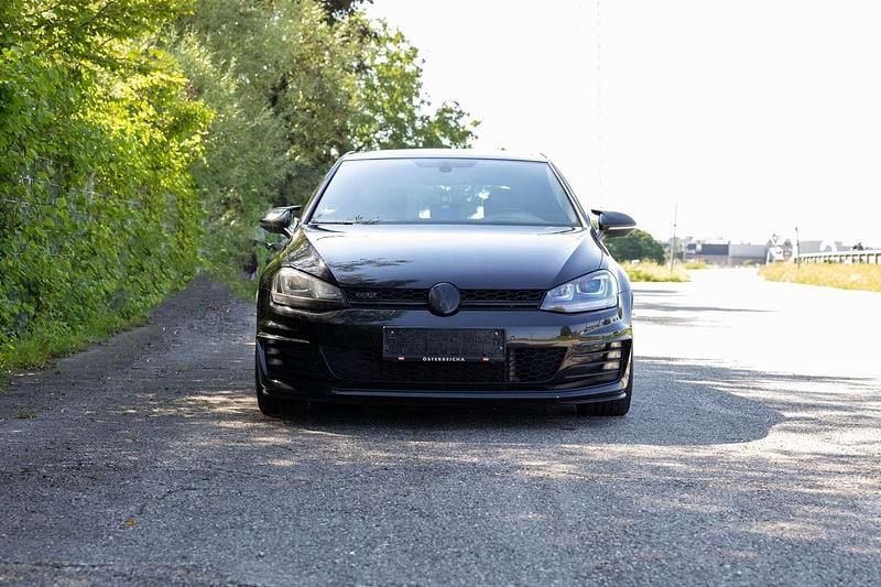Gebraucht 2014 VW Golf VII GTI Limousine | € 13.000 (Guter Preis) - Bild 1/4