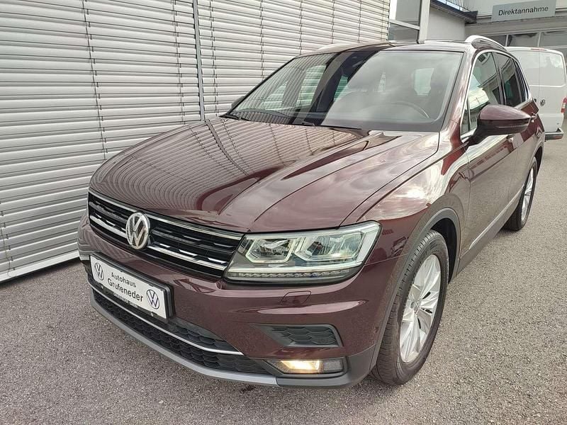 Gebraucht VW Tiguan Highline 150 PS (110 kW) 2018 Dunkelrot  metallic SUV