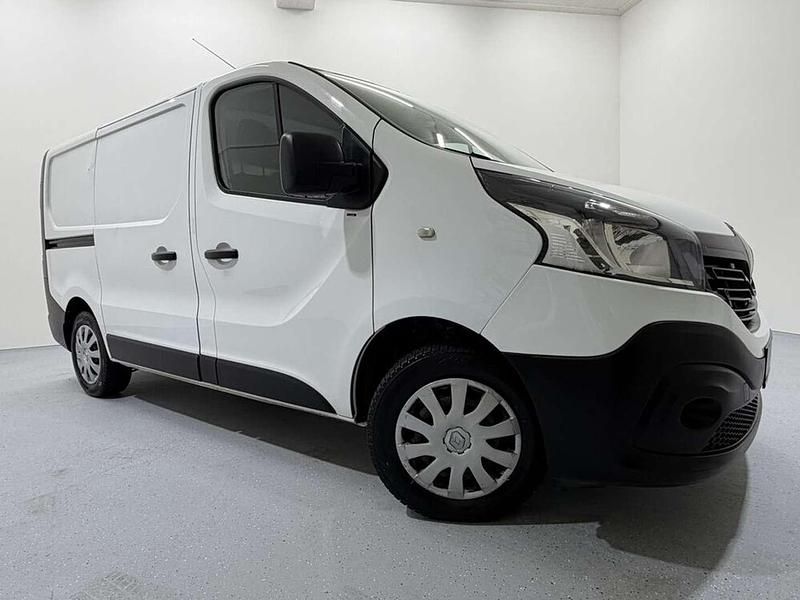 Gebraucht Renault Trafic 120 PS (88 kW) 2016 Weiß Van / Kleinbus