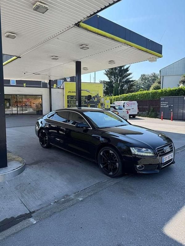 Schwarz Gebraucht 2010 Audi A5 Sportback Kleinwagen | € 14.500 (Fairer Preis) - Bild 1/4