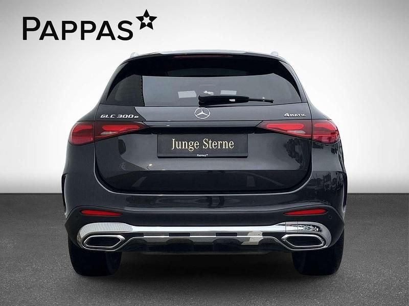Gebraucht Mercedes GLC300e Edition 340 PS (250 kW) 2024 Graphitgrau SUV