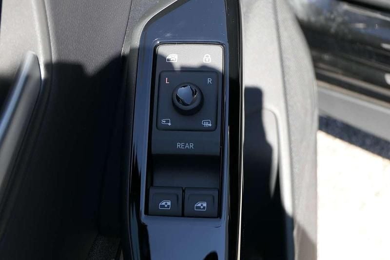 Gebraucht VW ID.3 Pro 169 kW (231 PS) 2025 Schwarz Kleinwagen