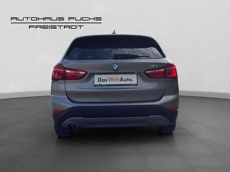 Gebraucht BMW X1 150 PS (110 kW) 2017 Mittelgrau  normal SUV