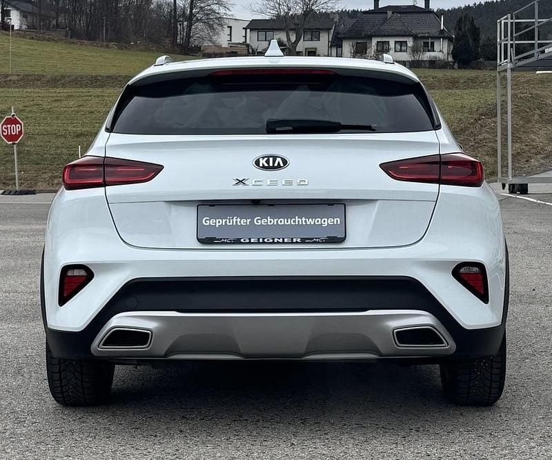 Gebraucht Kia XCeed Silver 116 PS (85 kW) 2020 Weiss  normal SUV