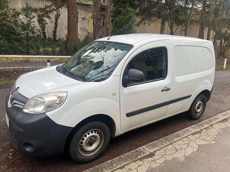 Weiß Gebraucht 2016 Renault Kangoo Expression Van / Kleinbus | € 8.400 (Fairer Preis) - Bild 1/4