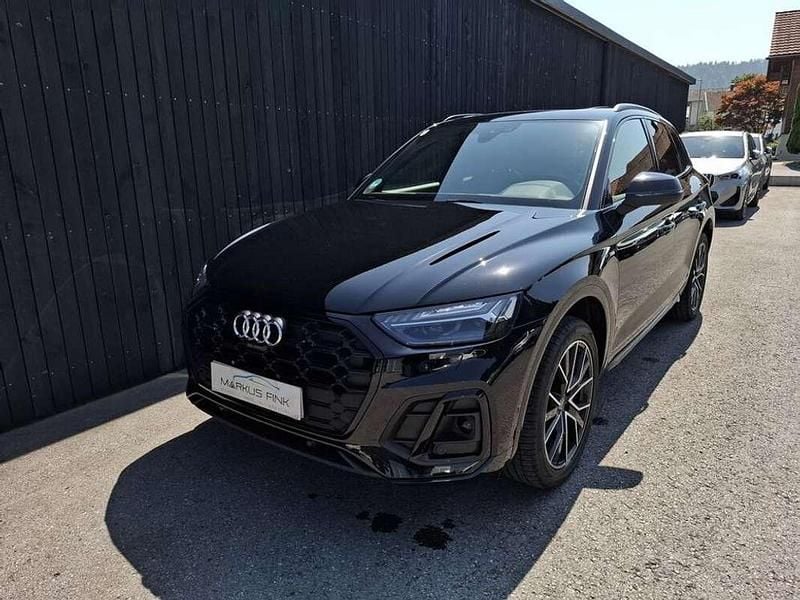 Schwarz Gebraucht 2021 Audi Q5 S-Line SUV | € 46.850 (Teuer) - Bild 1/4