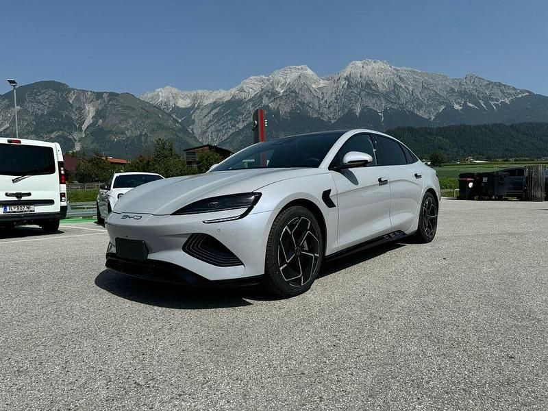 Gebraucht BYD Seal 389 kW (530 PS) 2024 Grau Limousine