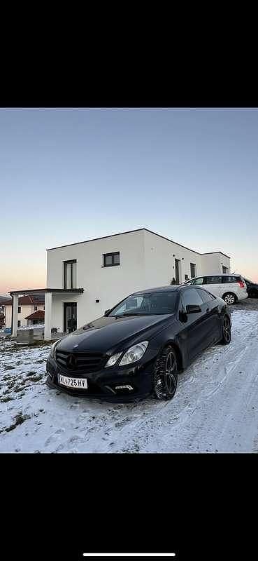 Gebraucht Mercedes E350 AMG 272 PS (200 kW) 2010 Coupé