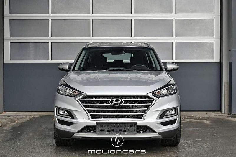 Gebraucht Hyundai Tucson 136 PS (100 kW) 2020 Silber SUV