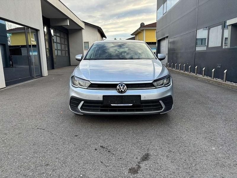Gebraucht VW Polo 80 PS (58 kW) 2022 Silber Limousine