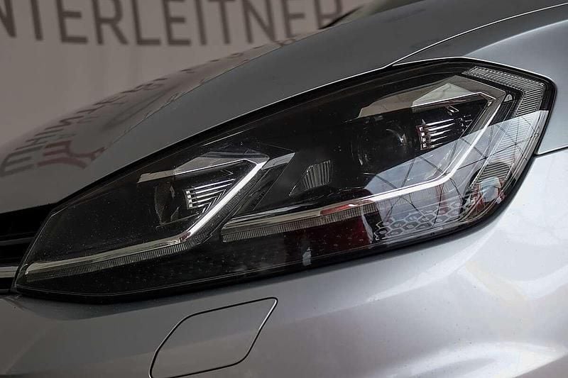 Gebraucht VW Golf VII 150 PS (110 kW) 2020 Grau Kombi