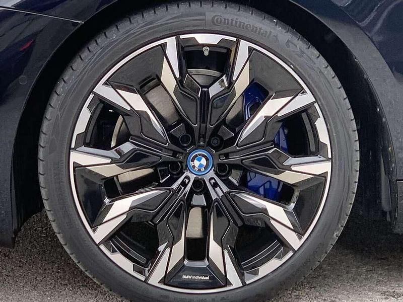 Gebraucht BMW i5 Comfort Edition 442 kW (601 PS) 2024 Schwarz Kombi