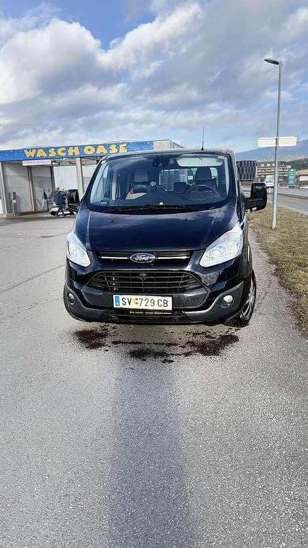 Gebraucht Ford Tourneo Titanium 155 PS (114 kW) 2014 Van / Kleinbus