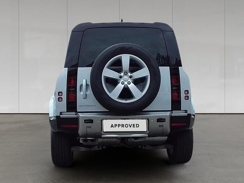 Gebraucht Land Rover Defender SE 249 PS (183 kW) 2024 Hakuba silver SUV