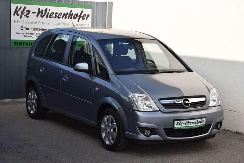 Grau Gebraucht 2008 Opel Meriva Van / Kleinbus | € 4.990 - Bild 1/4