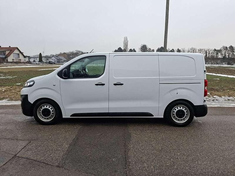 Weiß Gebraucht 2019 Citroën Jumpy Van / Kleinbus | € 19.100 (Superpreis) - Bild 1/4