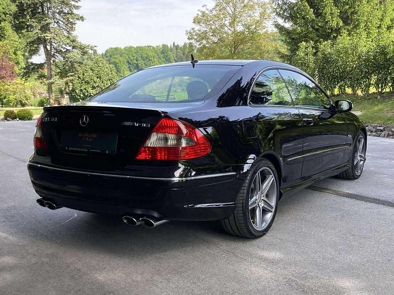 Gebraucht Mercedes CLK63 AMG AMG 481 PS (353 kW) 2006 Schwarz Coupé