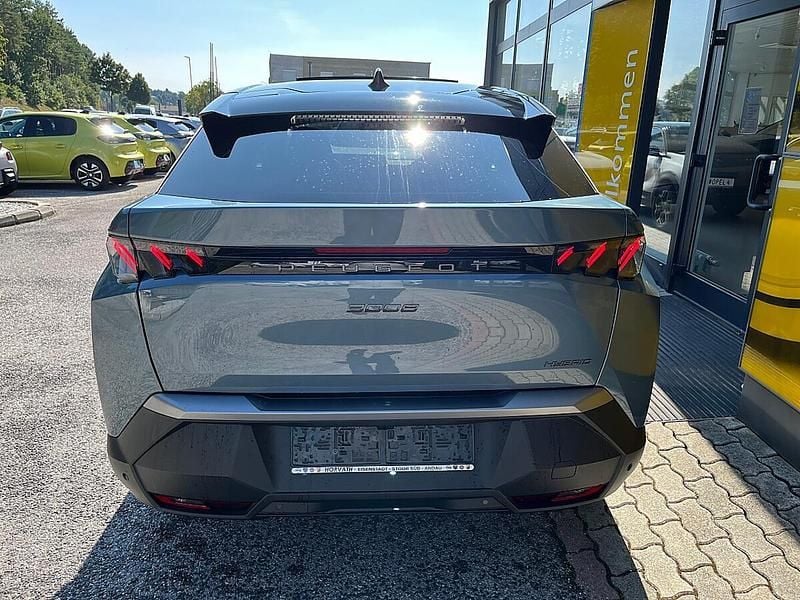 Neu Peugeot 3008 146 PS (107 kW) 2026 Blau SUV