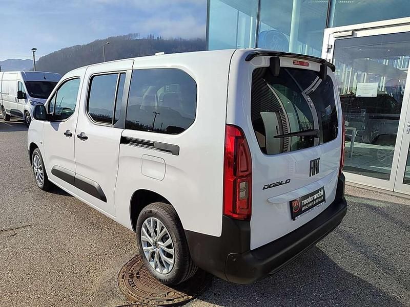 Neu Fiat Doblò S 131 PS (96 kW) 2025 Grün Van / Kleinbus