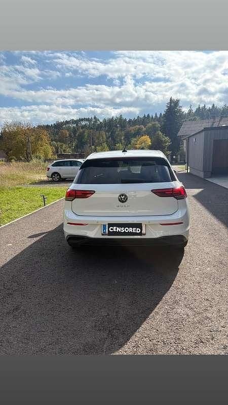 Gebraucht VW Golf VIII Life 110 PS (80 kW) 2022 Limousine