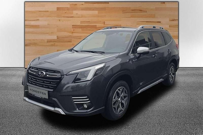 Grau Gebraucht 2024 Subaru Forester Style SUV | € 44.250 (Fairer Preis) - Bild 1/4