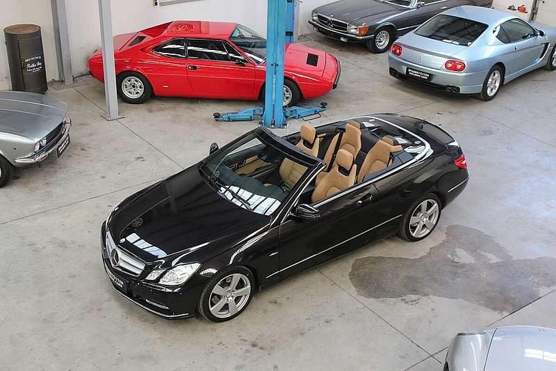 Gebraucht Mercedes E350 265 PS (194 kW) 2012 Schwarz Cabrio