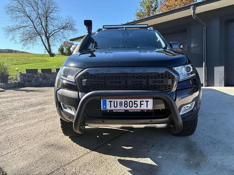 Gebraucht Ford Ranger 199 PS (146 kW) 2019 Schwarz Abholung