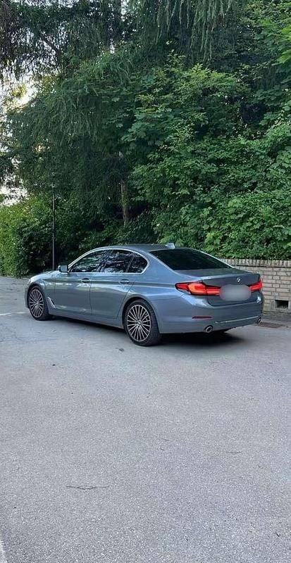 Gebraucht BMW 520 Luxury Line 184 PS (135 kW) 2019 Limousine