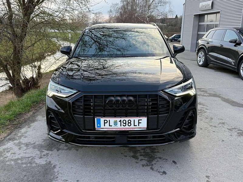 Gebraucht Audi Q3 Admired 150 PS (110 kW) 2025 Schwarz SUV