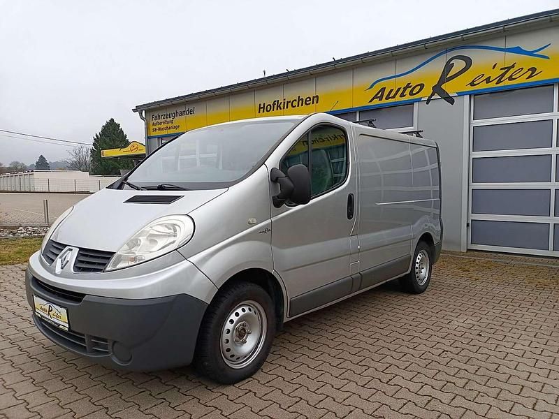 Grau Gebraucht 2013 Renault Trafic Van | € 9.990 (Fairer Preis) - Bild 1/4