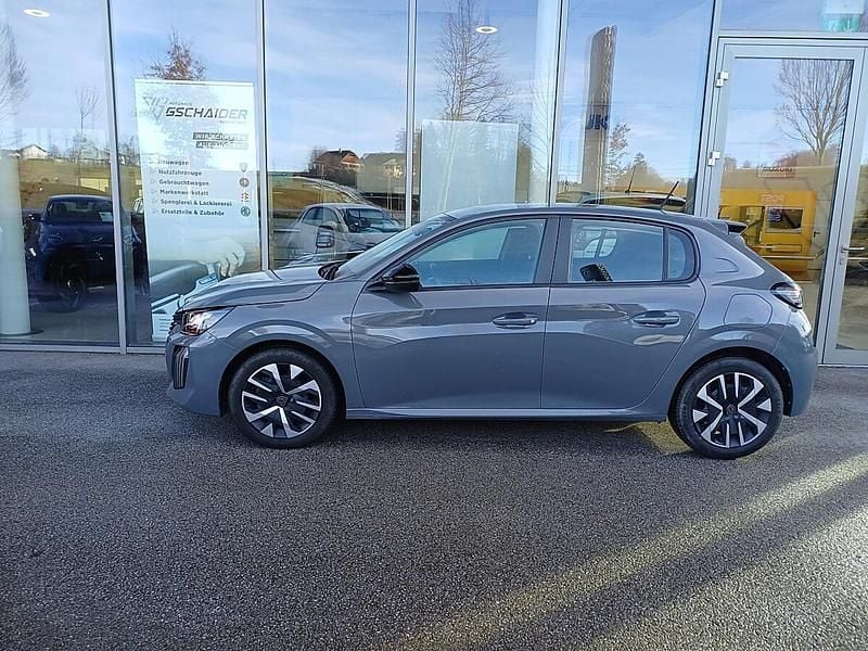 Gebraucht Peugeot 208 Active 101 PS (74 kW) 2024 Grau Kleinwagen