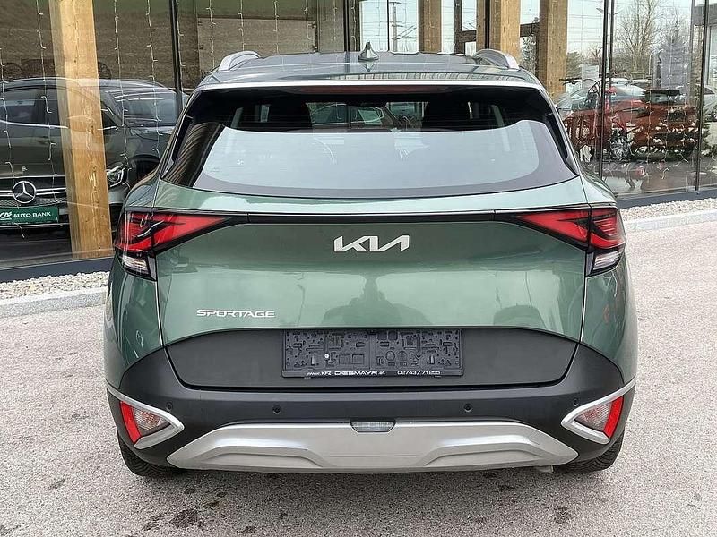 Gebraucht Kia Sportage 150 PS (110 kW) 2022 Grün SUV