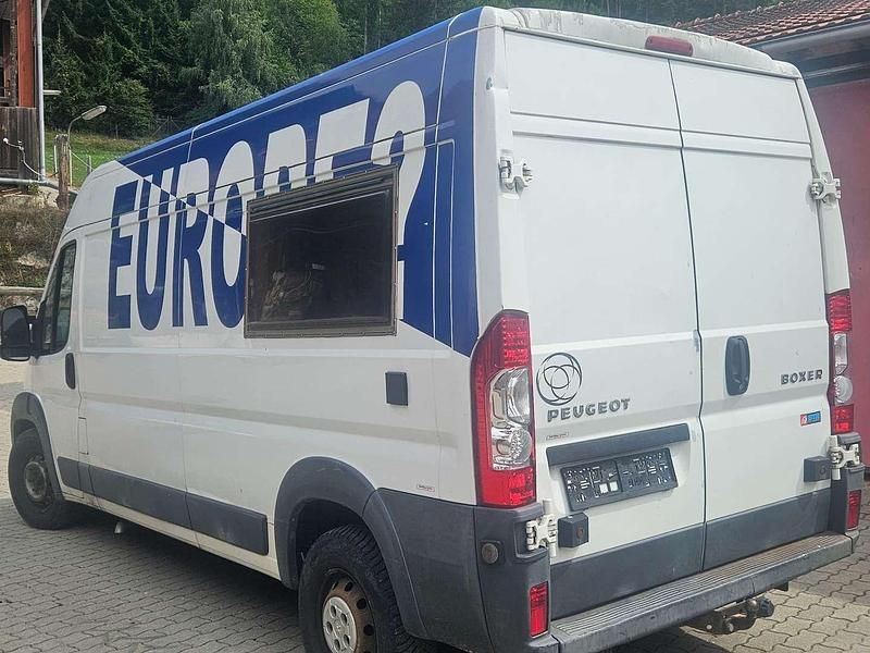 Weiß Gebraucht 2011 Peugeot Boxer Van | € 6.850 (Superpreis) - Bild 1/4