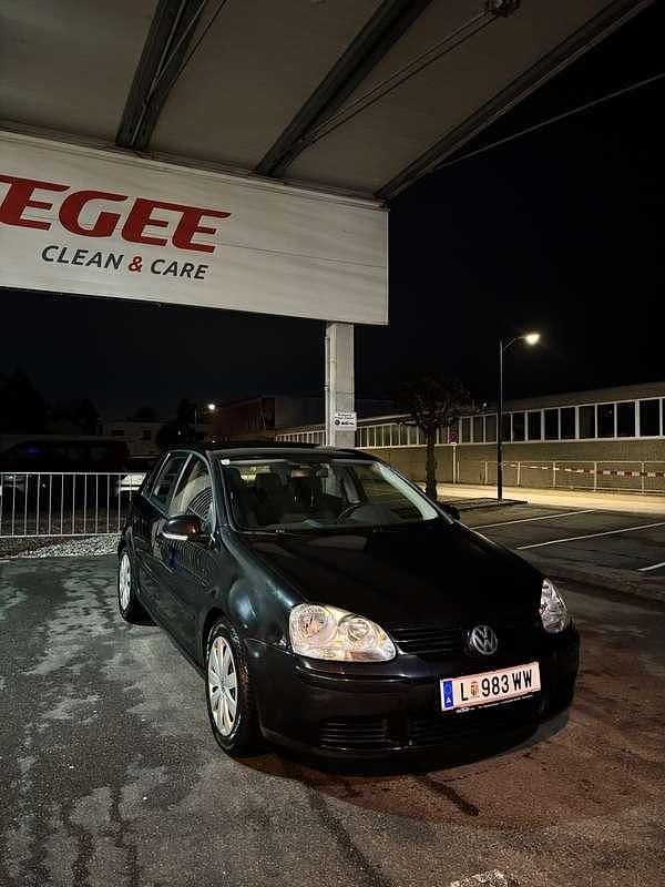 Gebraucht VW Golf IV Sportline 105 PS (77 kW) 2005 Schwarz Kleinwagen