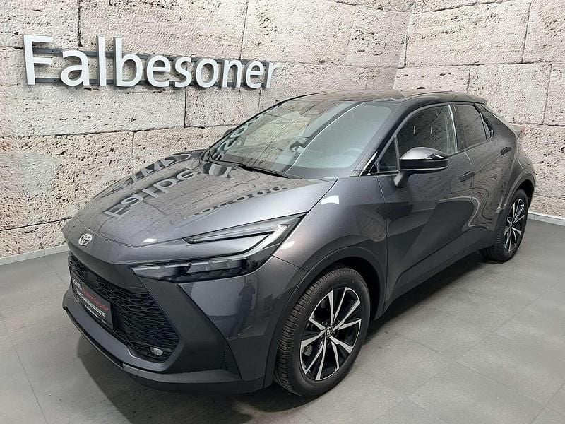 Gebraucht Toyota C-HR Active 152 PS (111 kW) 2025 Grau SUV