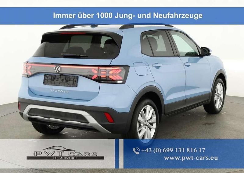 Neu VW T-Cross Life 116 PS (85 kW) 2025 Blau SUV