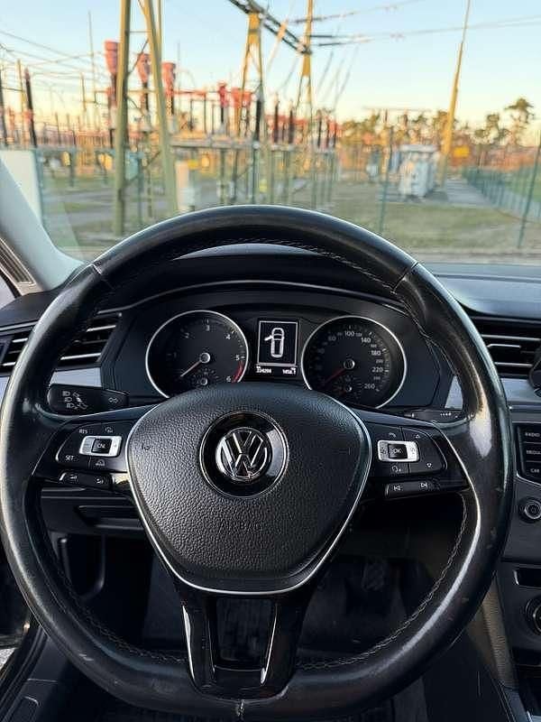 Gebraucht VW Passat Trendline 120 PS (88 kW) 2015 Limousine